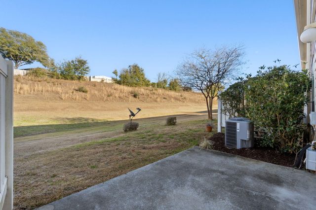 592 Wingspan Way, Crestview, FL 32536