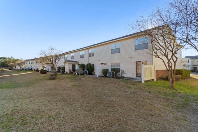 592 Wingspan Way, Crestview, FL 32536