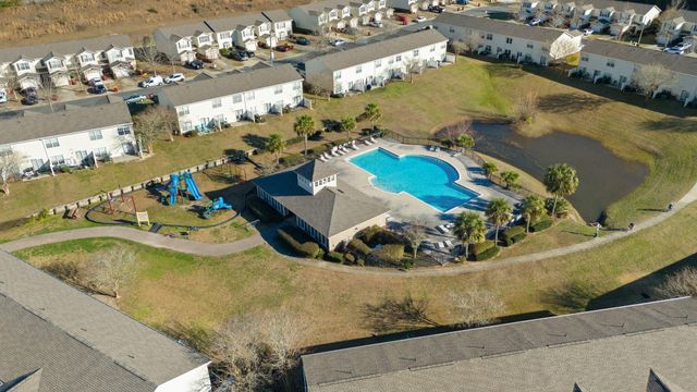 592 Wingspan Way, Crestview, FL 32536