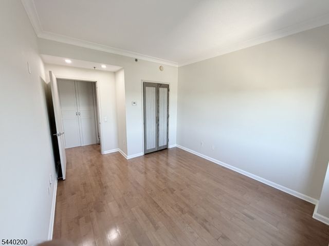 1 Carriage City Plz 908, Rahway City, NJ 07065