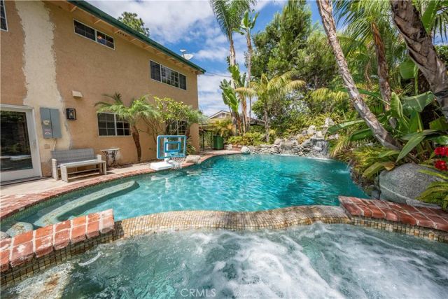 2802 Shantar, Costa Mesa, CA 92626