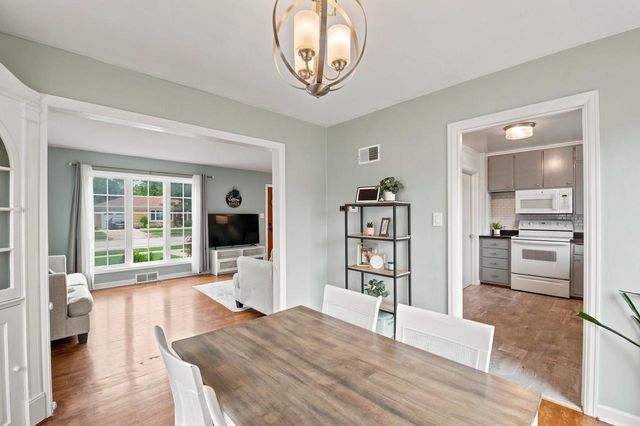 1212 REED STREET, Green Bay, WI 54303