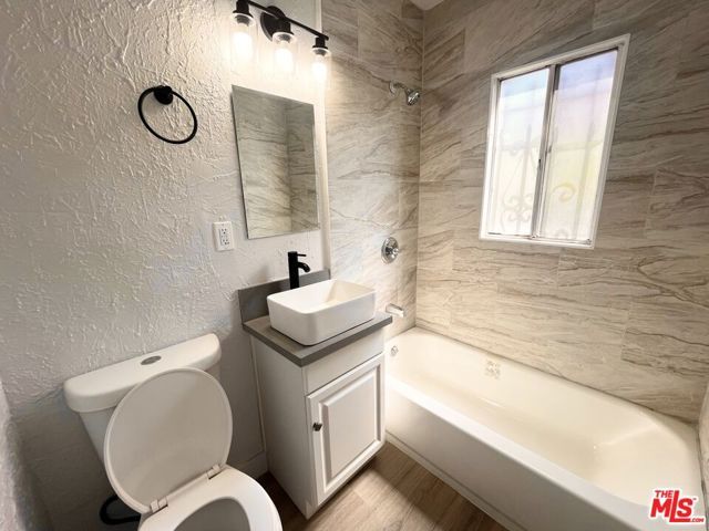 4416 S San Pedro Street, Los Angeles, CA 90011