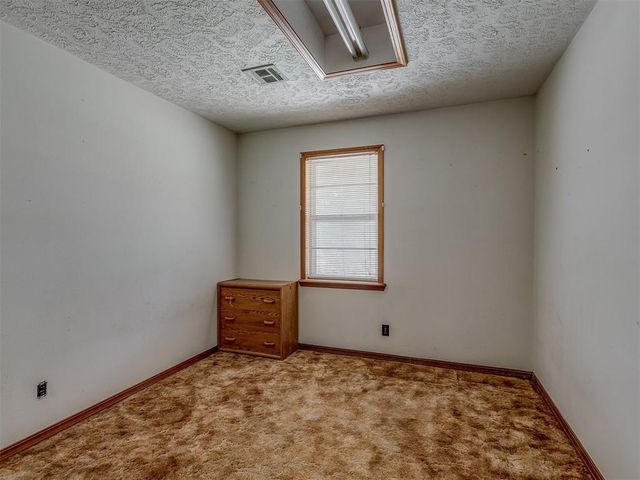 917 S Luther Road, Choctaw, OK 73020