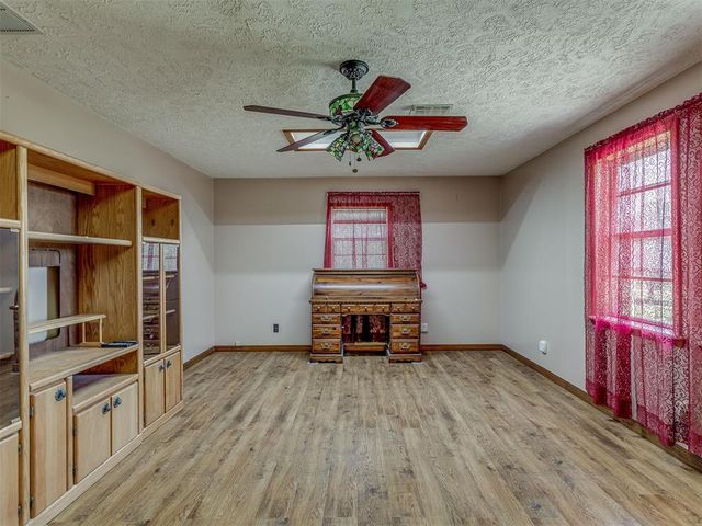 917 S Luther Road, Choctaw, OK 73020
