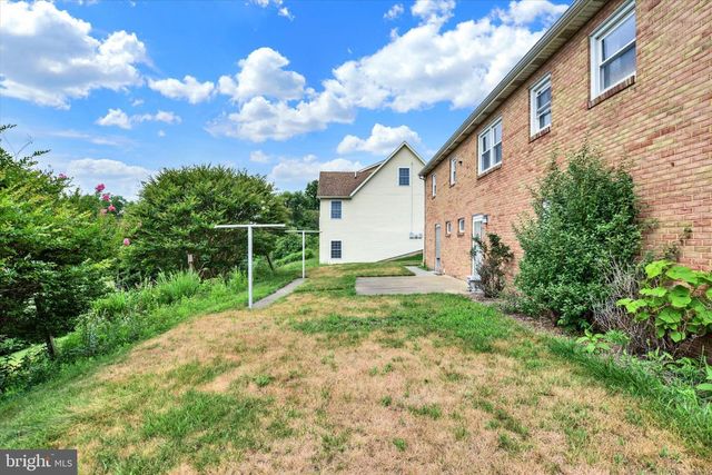 428 LEWISBERRY RD, New Cumberland, PA 17070