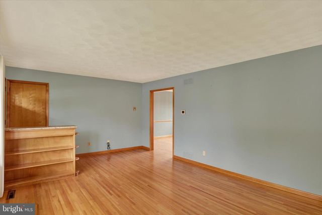 428 LEWISBERRY RD, New Cumberland, PA 17070