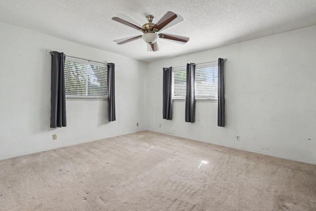 1811 Terry LN, Georgetown, TX 78628