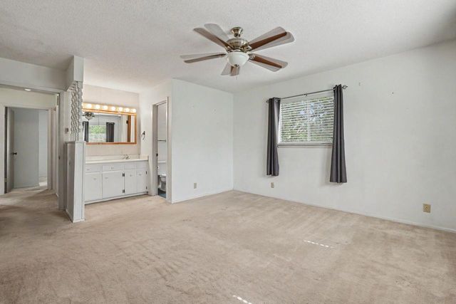 1811 Terry LN, Georgetown, TX 78628