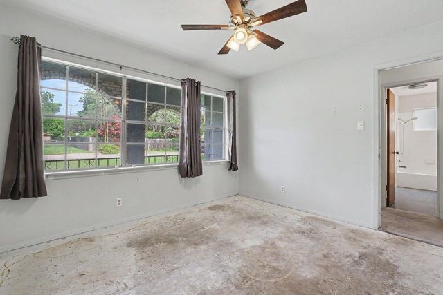 1811 Terry LN, Georgetown, TX 78628