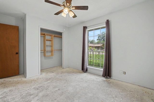 1811 Terry LN, Georgetown, TX 78628