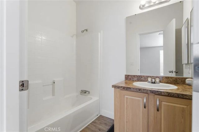 20843 Waalew C125, Apple Valley, CA 92307