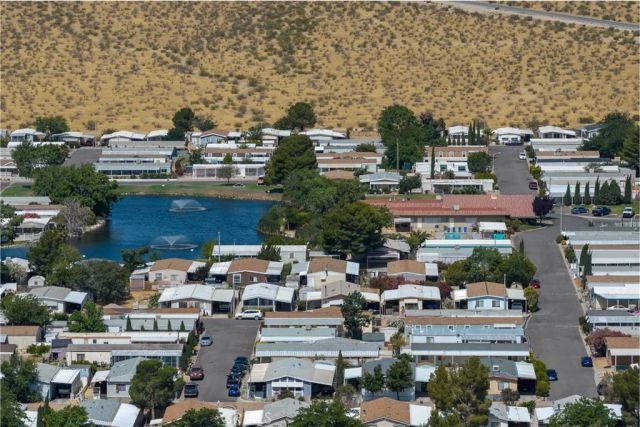 20843 Waalew C125, Apple Valley, CA 92307
