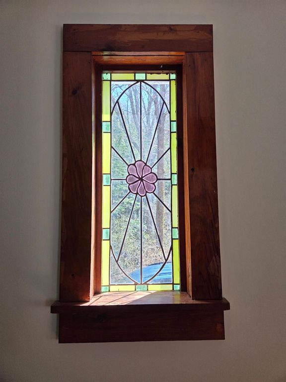 Image 18 of property listing at 43 Casalis Road, Peterborough, NH 03458