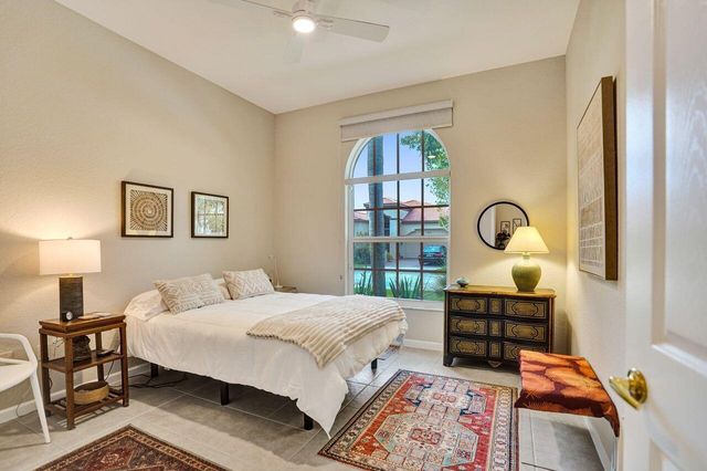 9625 Via Elegante, Wellington, FL 33411