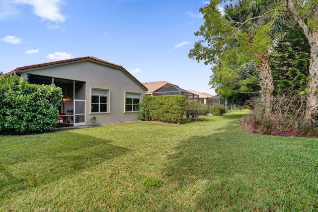 9625 Via Elegante, Wellington, FL 33411