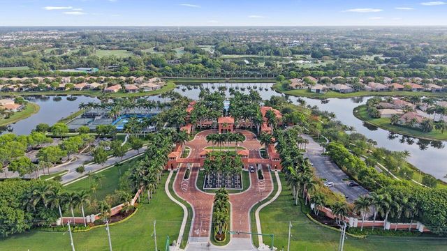 9625 Via Elegante, Wellington, FL 33411