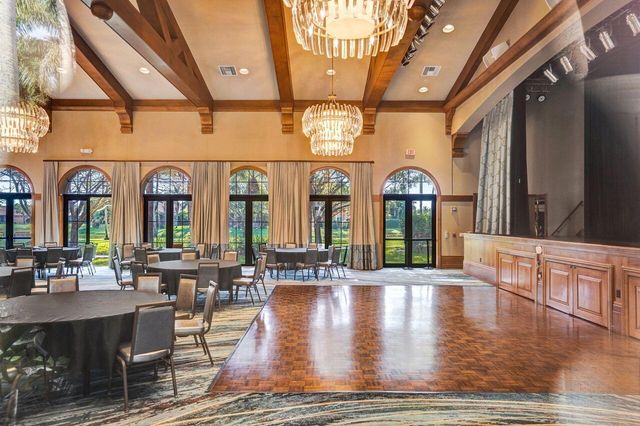 9625 Via Elegante, Wellington, FL 33411
