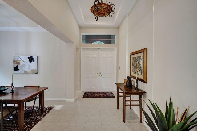 9625 Via Elegante, Wellington, FL 33411