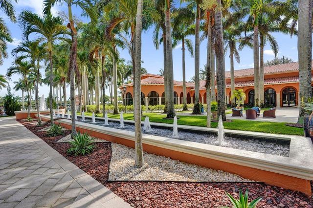 9625 Via Elegante, Wellington, FL 33411