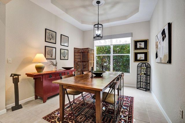 9625 Via Elegante, Wellington, FL 33411