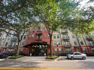 911 N ORANGE AVENUE 427, Orlando, FL 32801