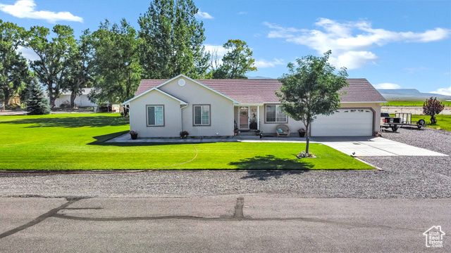 479 S 500 W, Loa, UT 84747