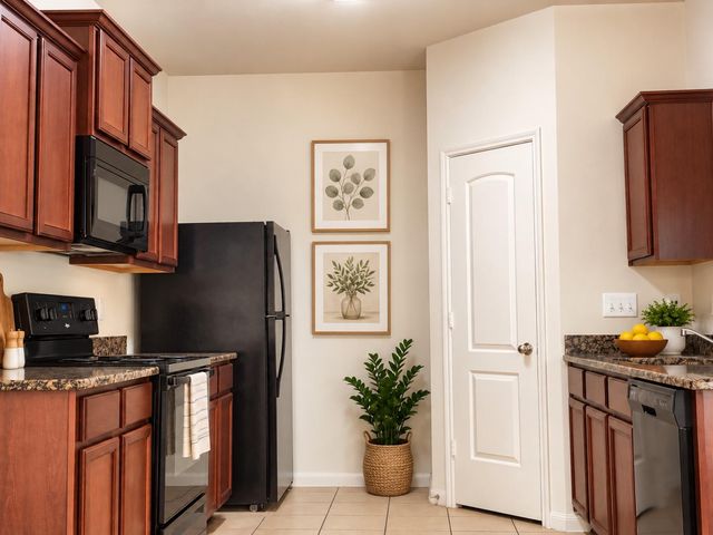 10913 Panther Court, Houston, TX 77099