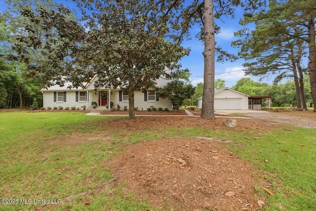 327 Clarkdell Road, Canton, MS 39046