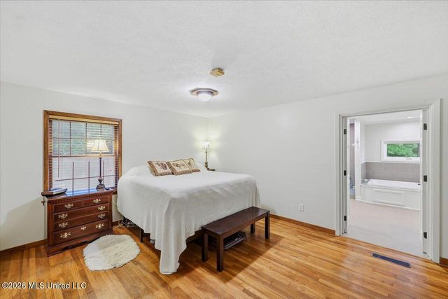 327 Clarkdell Road, Canton, MS 39046