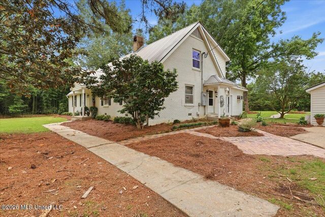 327 Clarkdell Road, Canton, MS 39046