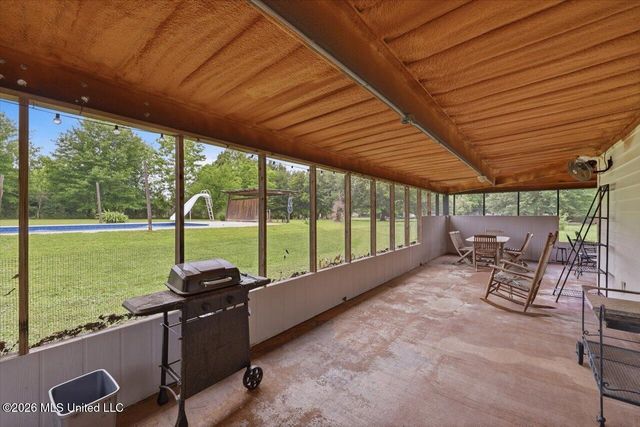 327 Clarkdell Road, Canton, MS 39046