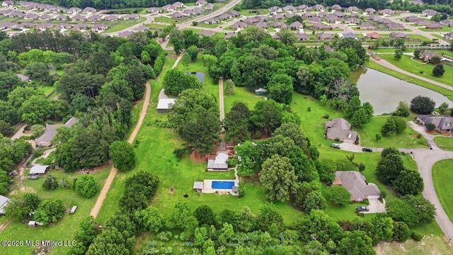 327 Clarkdell Road, Canton, MS 39046
