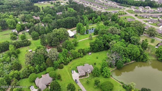 327 Clarkdell Road, Canton, MS 39046