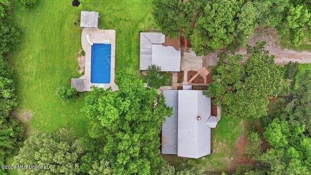 327 Clarkdell Road, Canton, MS 39046