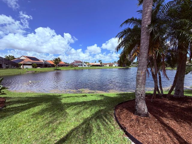 7640 NW 87th Avenue, Tamarac, FL 33321