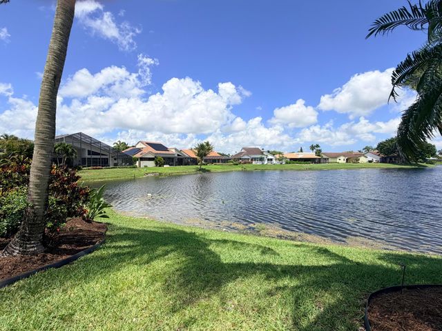 7640 NW 87th Avenue, Tamarac, FL 33321