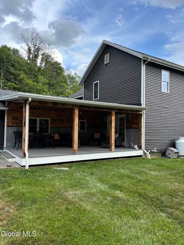204 Luther Road, East Greenbush, NY 12061