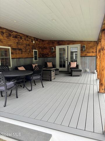 204 Luther Road, East Greenbush, NY 12061