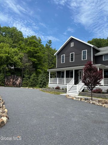 204 Luther Road, East Greenbush, NY 12061