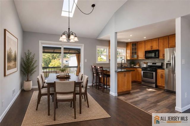47 Gaskill Avenue, Edison, NJ 08817