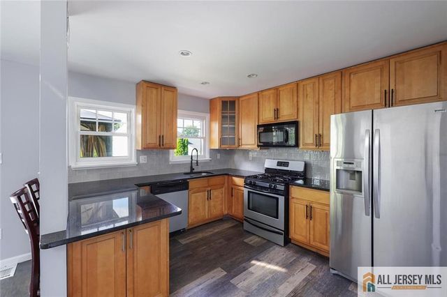 47 Gaskill Avenue, Edison, NJ 08817