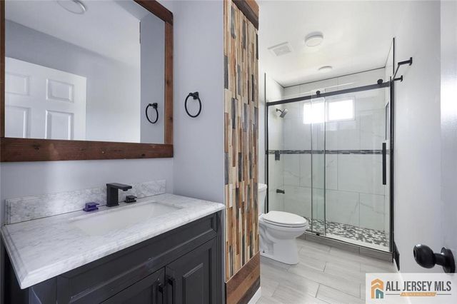 47 Gaskill Avenue, Edison, NJ 08817
