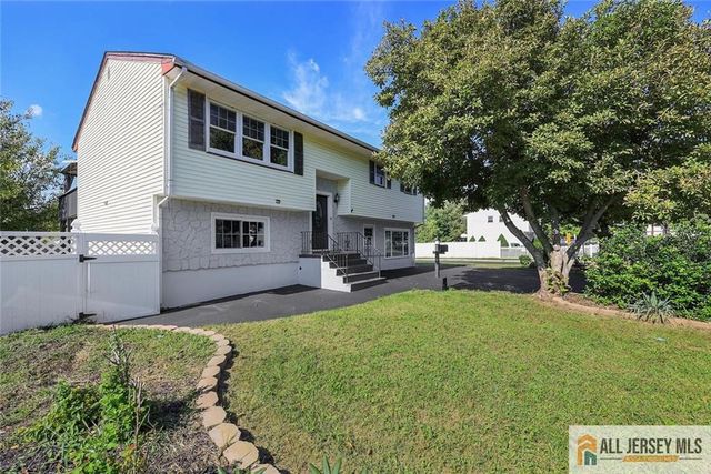 47 Gaskill Avenue, Edison, NJ 08817