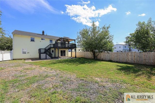 47 Gaskill Avenue, Edison, NJ 08817