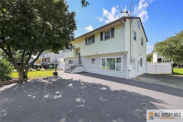 47 Gaskill Avenue, Edison, NJ 08817