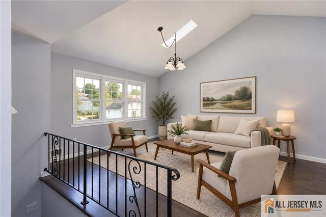 47 Gaskill Avenue, Edison, NJ 08817
