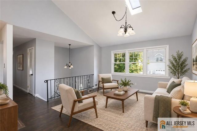 47 Gaskill Avenue, Edison, NJ 08817