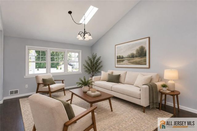 47 Gaskill Avenue, Edison, NJ 08817