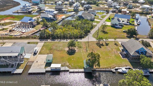 4048 Baffin Street, Bay Saint Louis, MS 39520